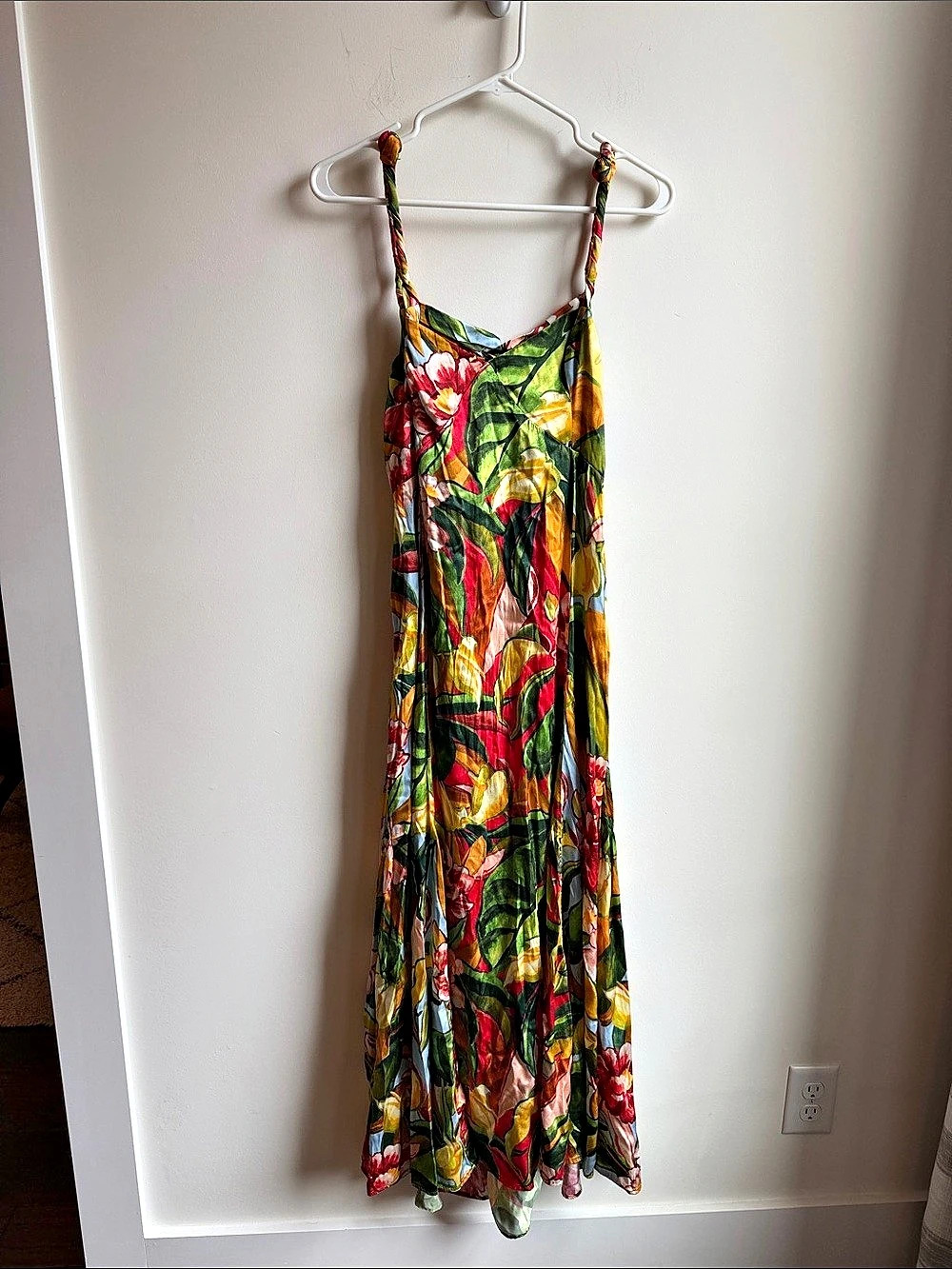 FARM Rio Tropical Painting Cut-Out Buckles Maxi Dress Green & Red
